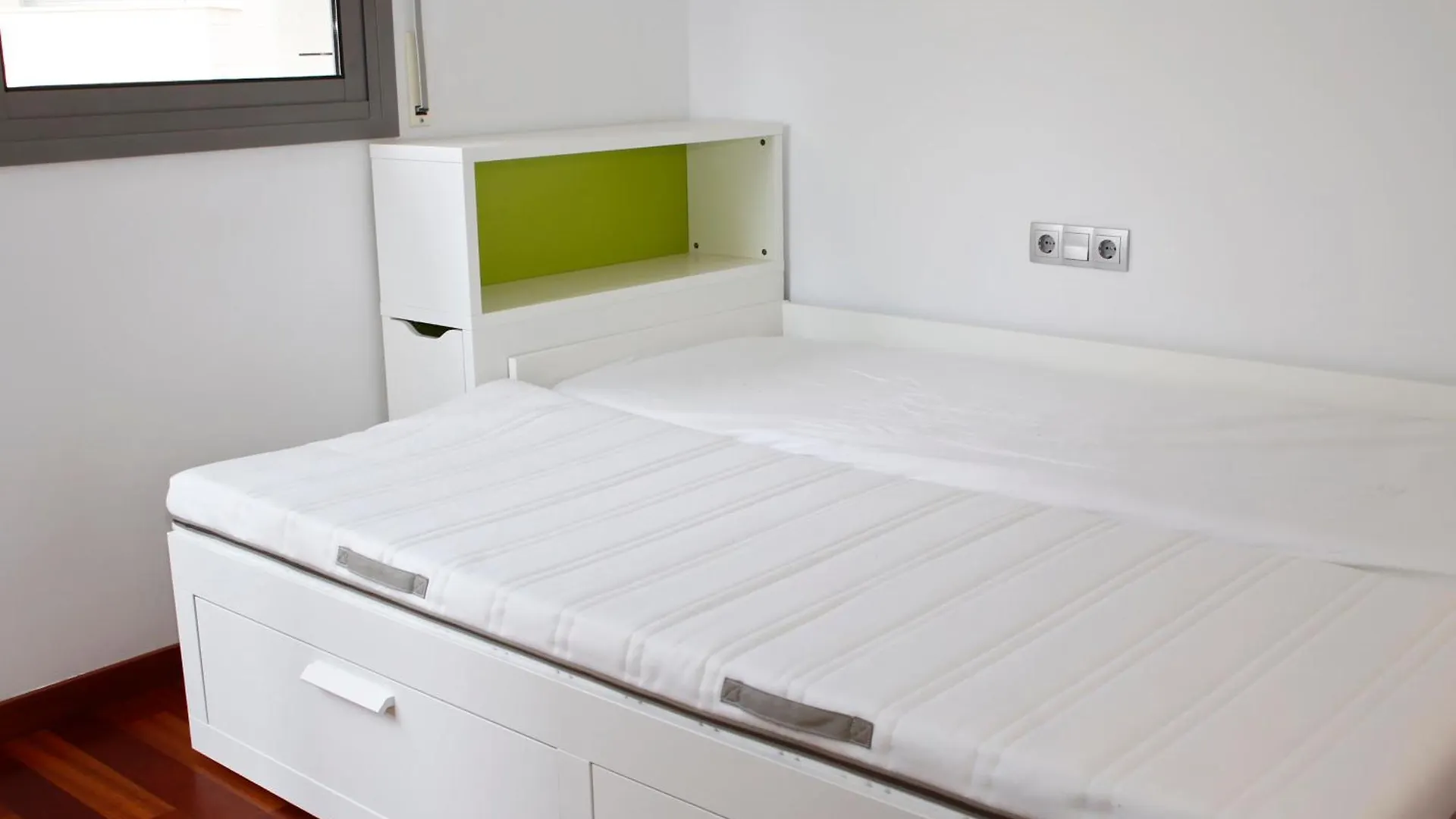 ヴィラ トラダンバーラ At051 A Pocos Metros De La Playa, Equipamiento Completo, Piscina Comunitariaヴィラ