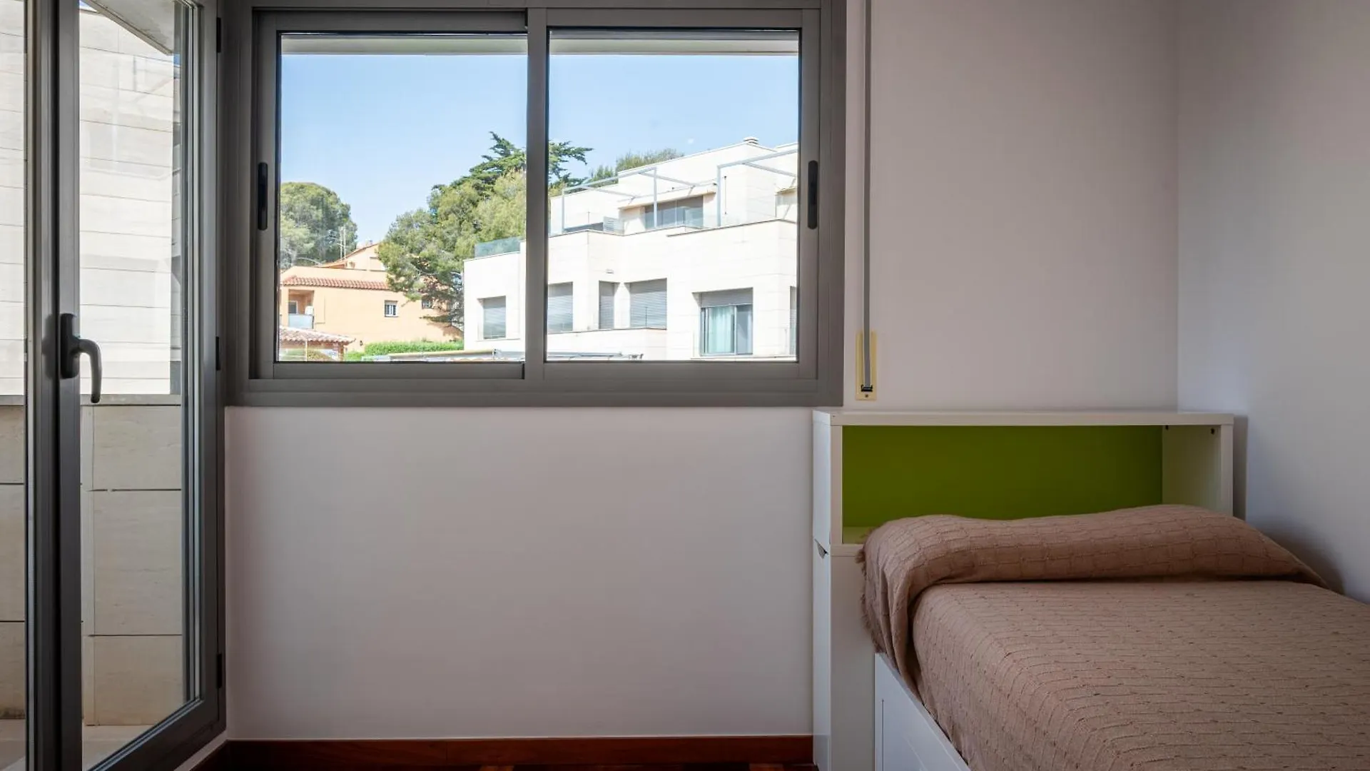 トラダンバーラ At051 A Pocos Metros De La Playa, Equipamiento Completo, Piscina Comunitariaヴィラ 0*,  スペイン